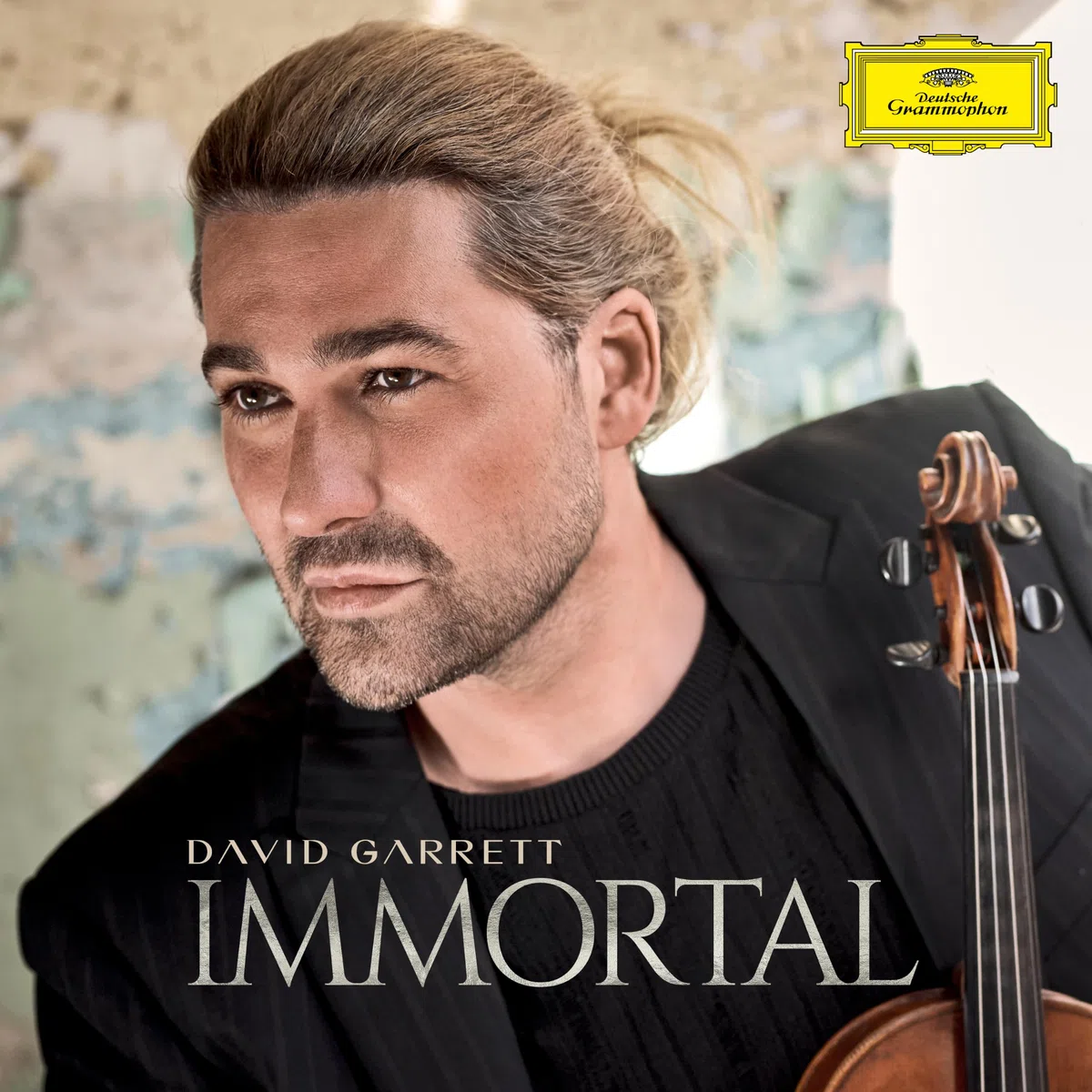 Immortal (Deluxe)