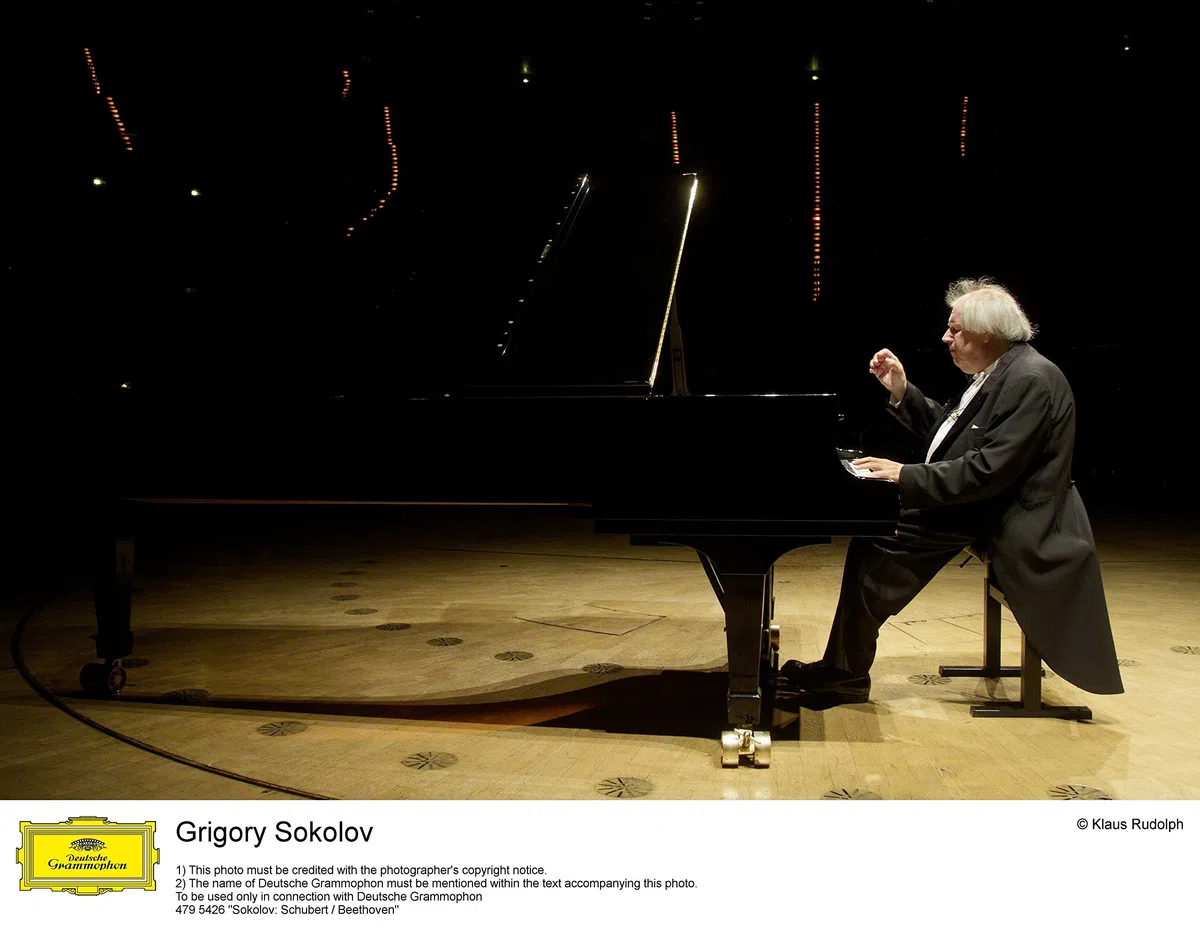 Sokolov: Schubert / Beethoven